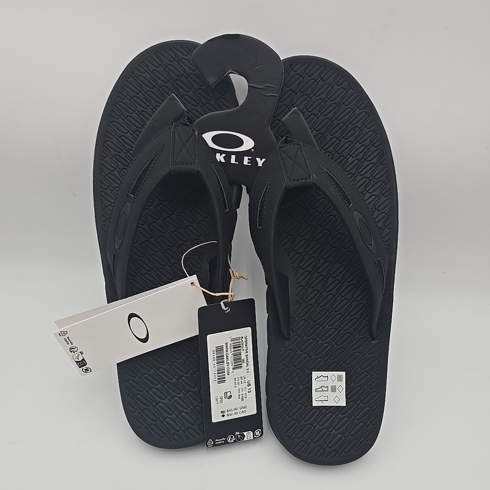 Oakley Men's Operative‎ Sandals 2.0 Blackout 13477-02E Flip Flop Slides New Pair